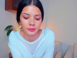 Sara Mathys webcam model stream image