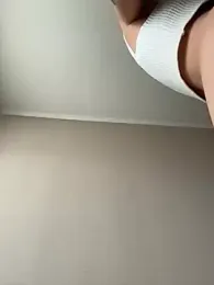kikidoll webcam model stream image