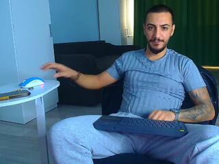 Andrew Bannerr webcam model stream image