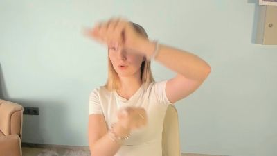 AdelleDinges webcam model stream image