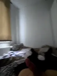 OssiBigCum webcam model stream image