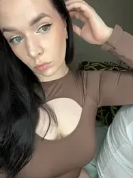 Poly_Nick webcam model stream image