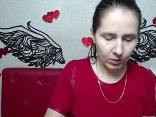 karinaswannest webcam model stream image