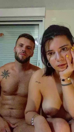 CoupleChaud18 webcam model stream image