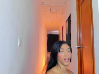 gio_gray webcam model stream image