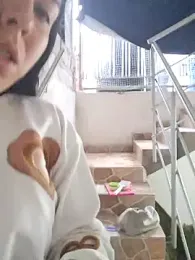 HOTANDSKINNY webcam stripchat model stream image
