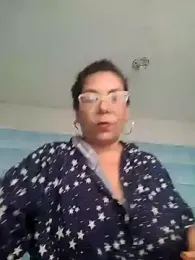 Scarlet_curly webcam model stream image