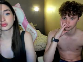 leila_4ever webcam model stream image