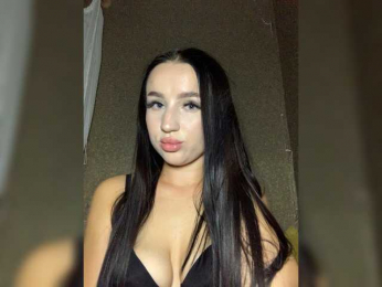 Yana777a webcam model stream image
