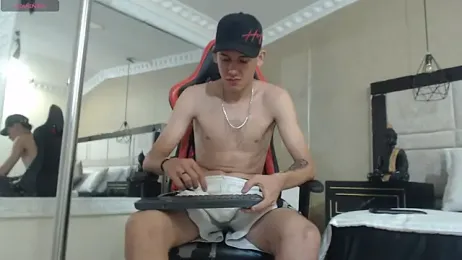 MikeBeneflek webcam model stream image