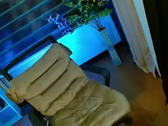 baby_kiraxx webcam model stream image