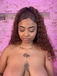 pamela_west webcam model stream image