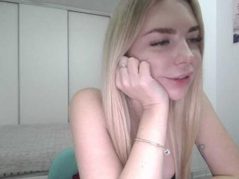 pinkpanther8899 webcam model stream image