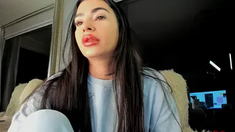 Naila18 webcam stripchat model stream image