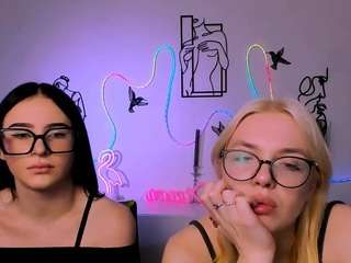 alia-skay webcam model stream image