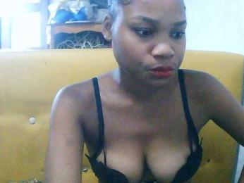 Missbloom webcam model stream image