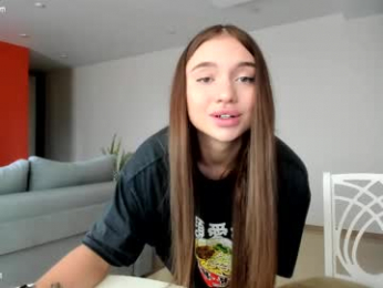 sophie_in webcam model stream image