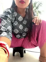 Ishikaranaa webcam model stream image