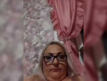 alinaalina44 webcam model stream image