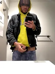 Mrmakeherwet_Tez webcam model stream image