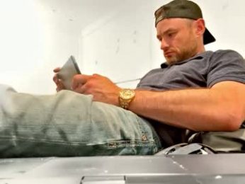 ryanj1zz webcam chaturbate model stream image