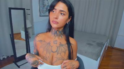 butter_f1y webcam model stream image