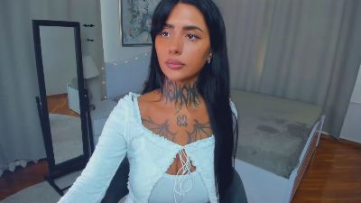 butter_f1y webcam model stream image