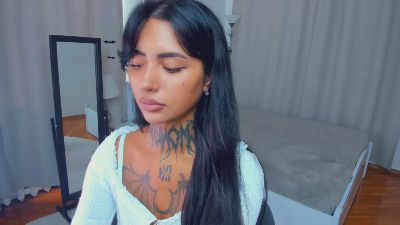 butter_f1y webcam model stream image