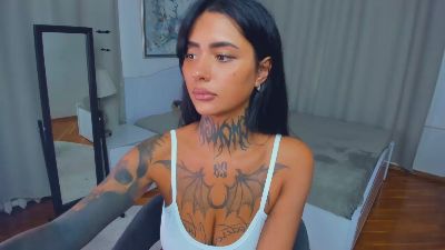 butter_f1y webcam model stream image