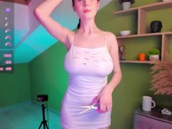 sweetshy_ webcam model stream image
