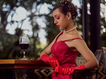 AprilIvanov webcam model stream image