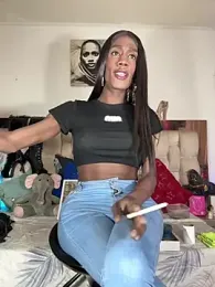 LeilaLopez webcam stripchat model stream image