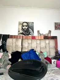 LeilaLopez webcam stripchat model stream image