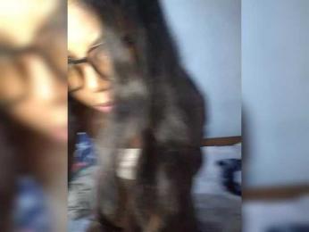 Cynthia22 webcam model stream image