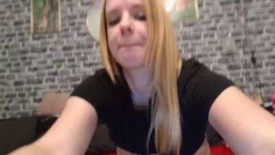 xHotmilf87x webcam cam4 model stream image