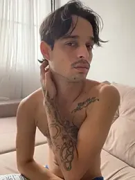 RuffItadori webcam model stream image