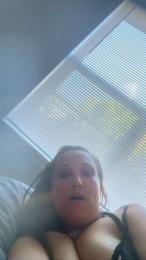 Poleandpower webcam model stream image