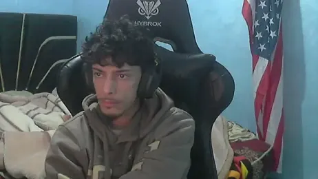 Dark_DesireX webcam model stream image