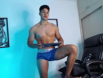 traviss_joplin webcam model stream image