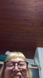 Sexymilf69_ webcam model stream image