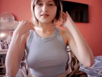 SnowWhiteNika webcam bongacams model stream image