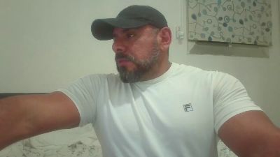 BeefyBullBcn webcam model stream image