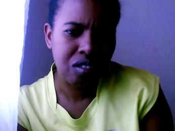 Edwiga webcam model stream image