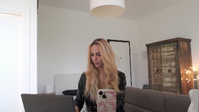 Transexy8 webcam model stream image
