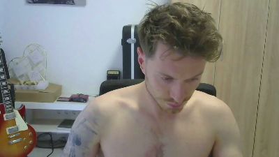lukas480 webcam model stream image