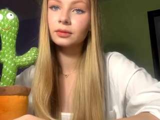 delainepal webcam model stream image