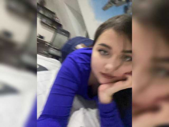 zefirk-a666-1 webcam bongacams model stream image