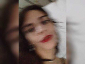Mila-27 webcam model stream image