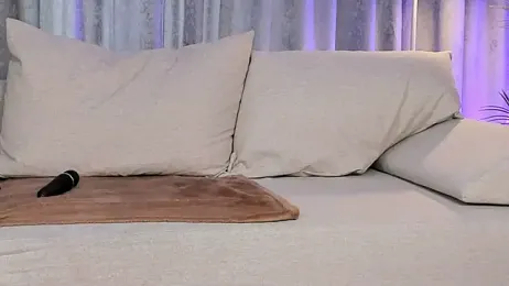 LisaAventi webcam stripchat model stream image