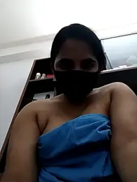 Sexypiyu11 webcam model stream image
